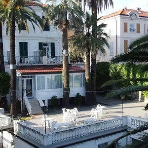 maristella.hotelitalianriviera.com/